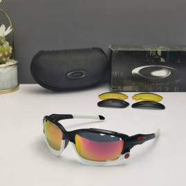 Picture of Oakley Sunglasses _SKUfw66124714fw